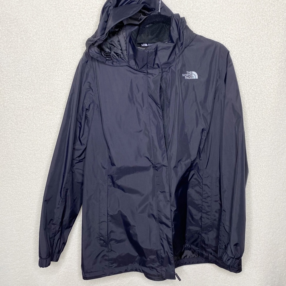 {The North Face} Resolve Jacket - image 4
